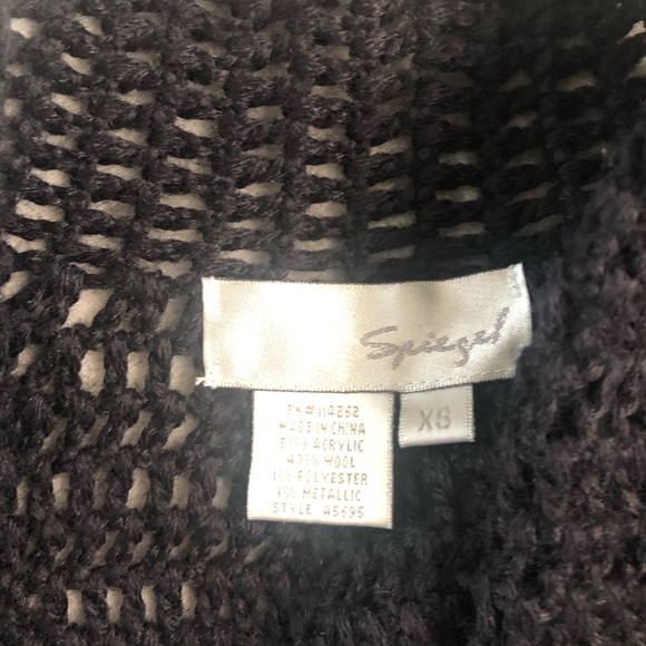 Spiegel Knit or Crotchet Shrug / Poncho Cardigan - Picture 3 of 3